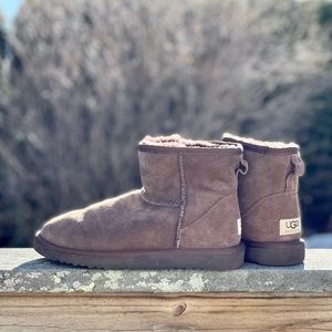 UGG Classic Mini | Chocolate | Size 7